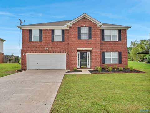 Homes For Sale - 125 Ranier Street<br/> Meridianville, AL 35761