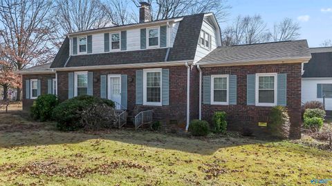 Photo of 260 Guntersville Road, Arab, AL 35016 (MLS # 21905818)