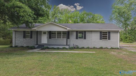 Homes For Sale - 60 County Road 588<br/> Lawrence County, Town Creek, AL 35672