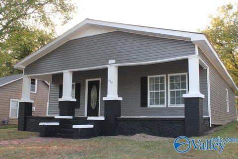 Homes For Sale - 914 Alabama Avenue<br/> Fort Payne, AL 35967