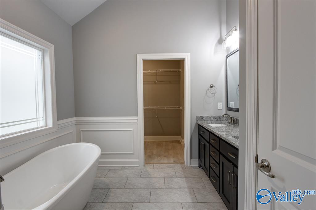 26415 Birkshire Lane, Athens, Alabama image 15