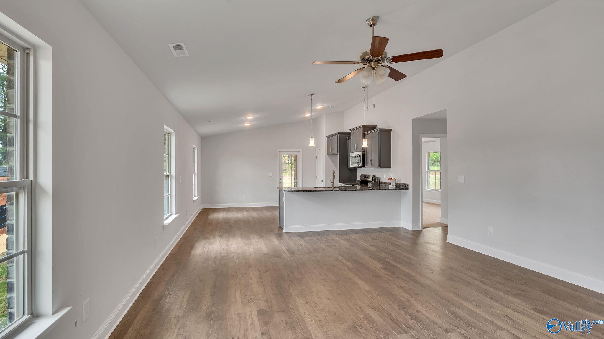 15284 Lapwing Cove, Athens, Alabama image 7