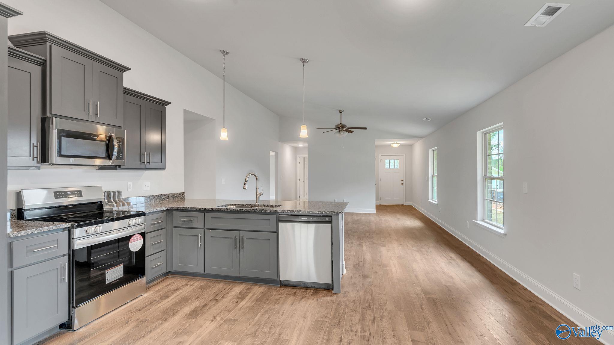 15284 Lapwing Cove, Athens, Alabama image 10