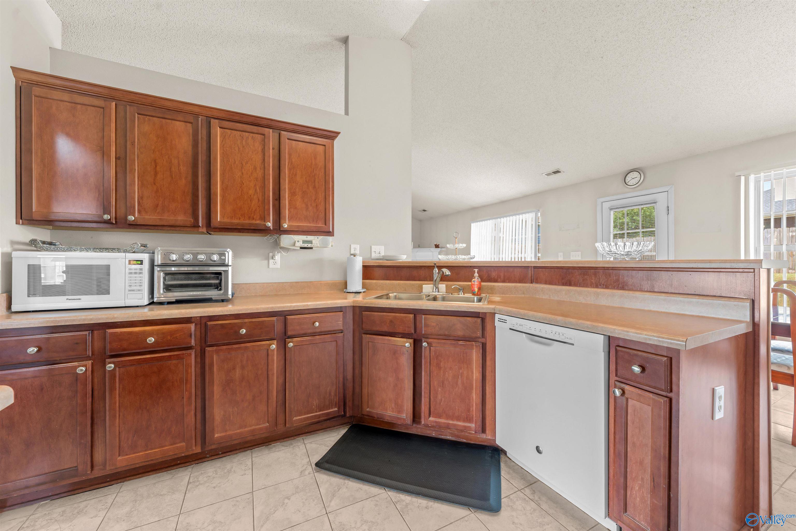 139 Clover Ridge Drive