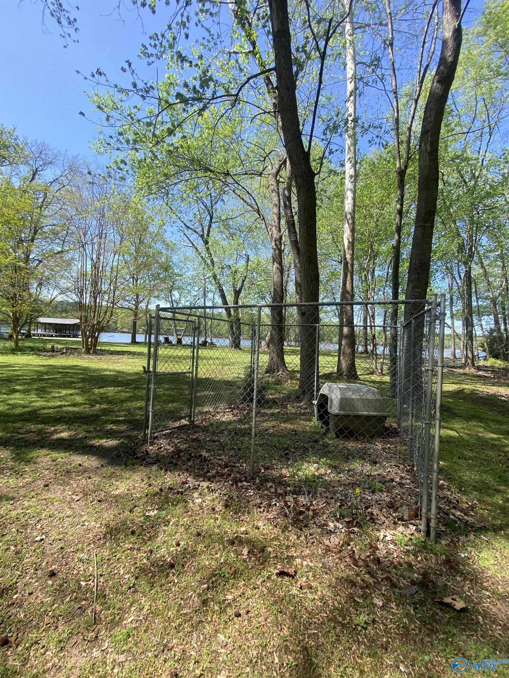 1702 Roseberry Drive, Scottsboro, Alabama image 13
