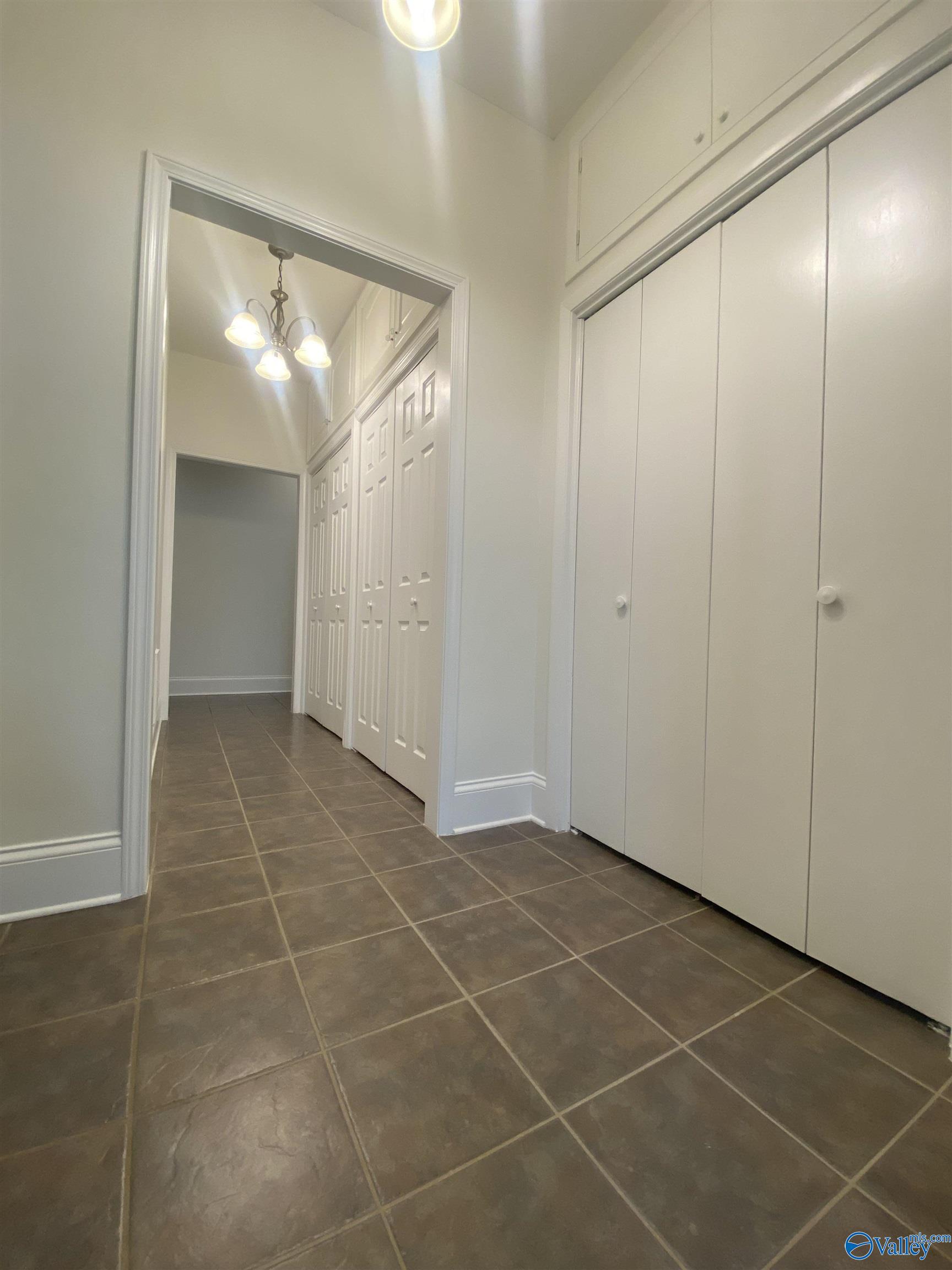 1702 Roseberry Drive, Scottsboro, Alabama image 49