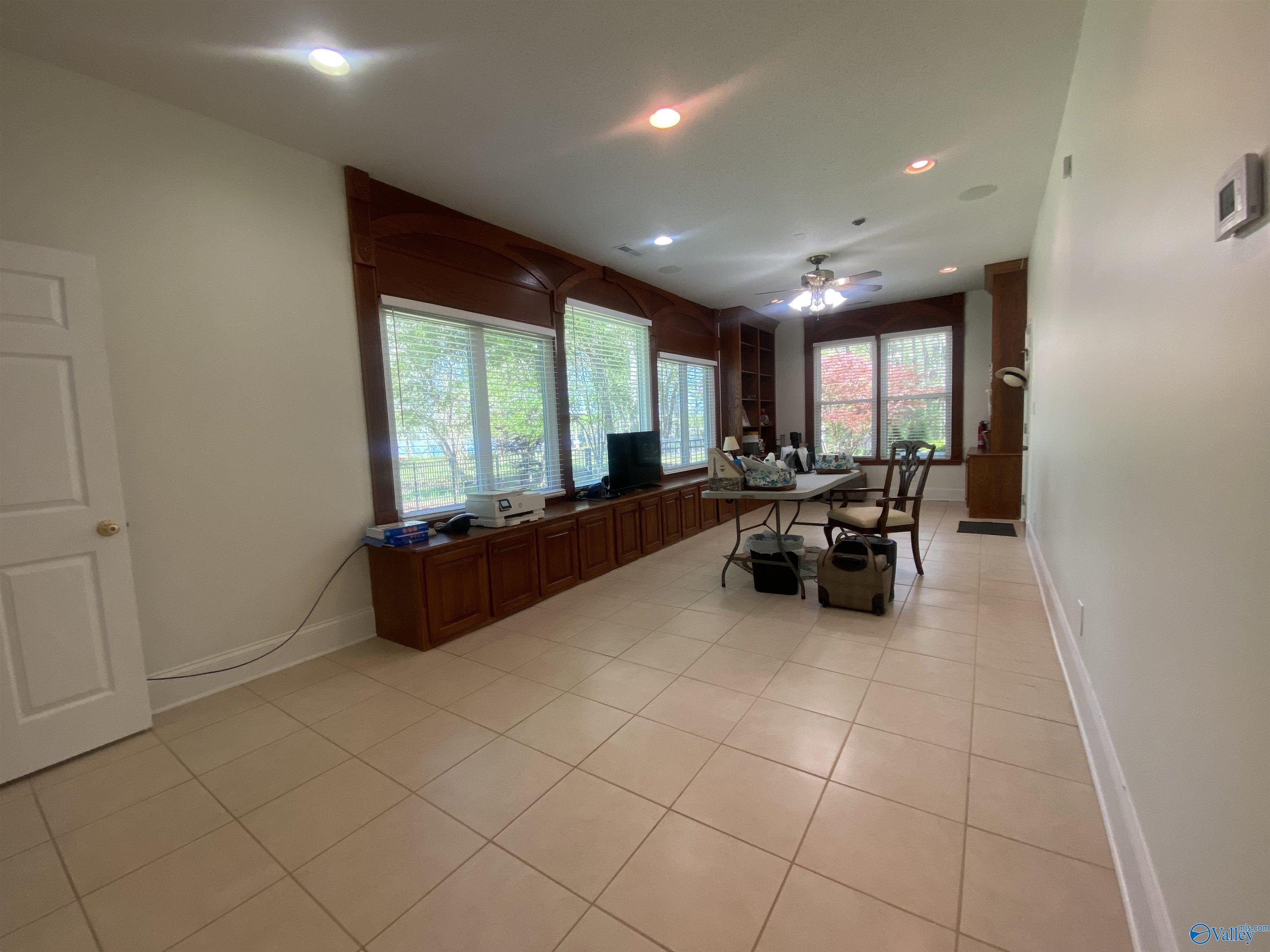 1702 Roseberry Drive, Scottsboro, Alabama image 45