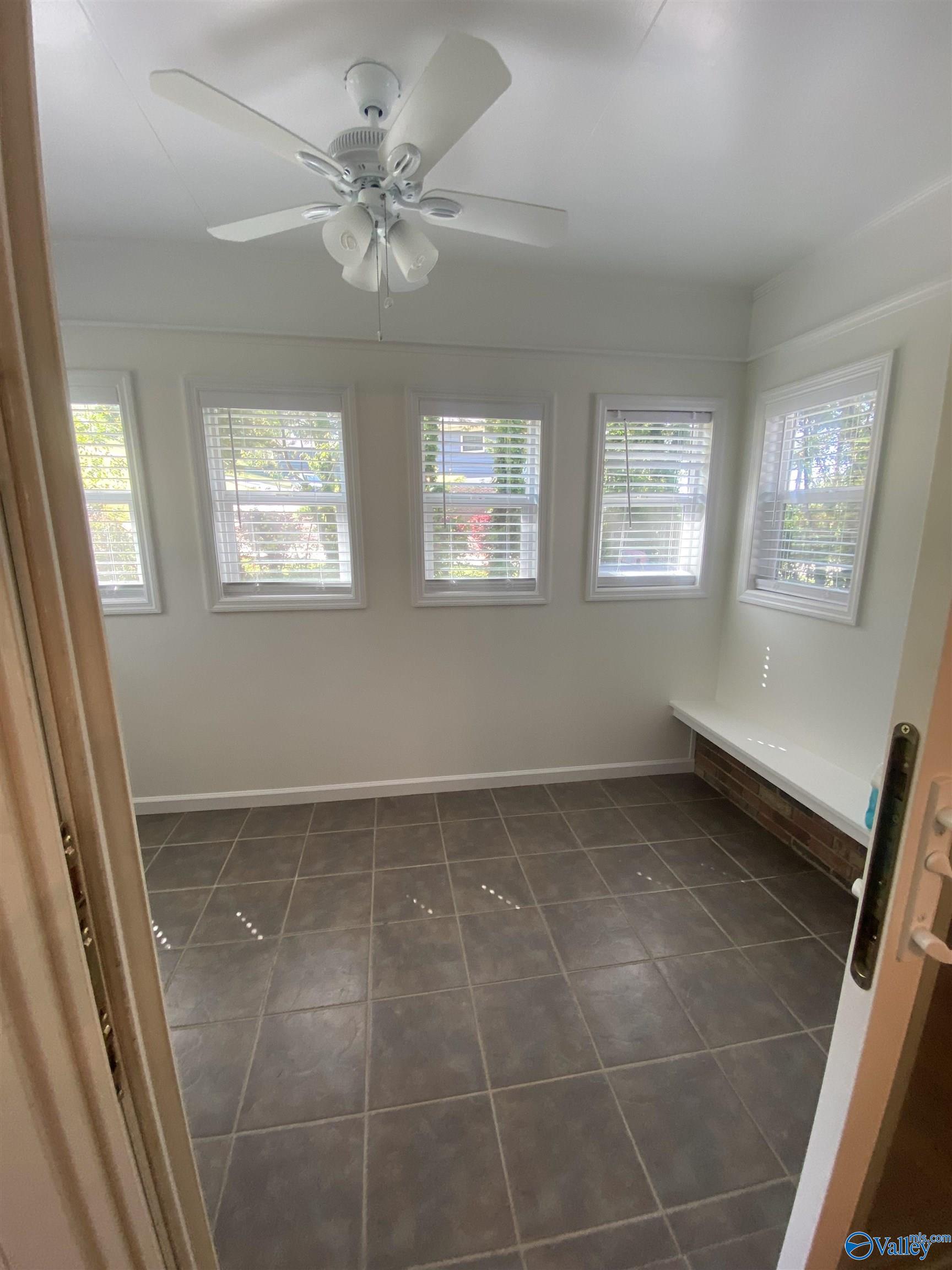 1702 Roseberry Drive, Scottsboro, Alabama image 34