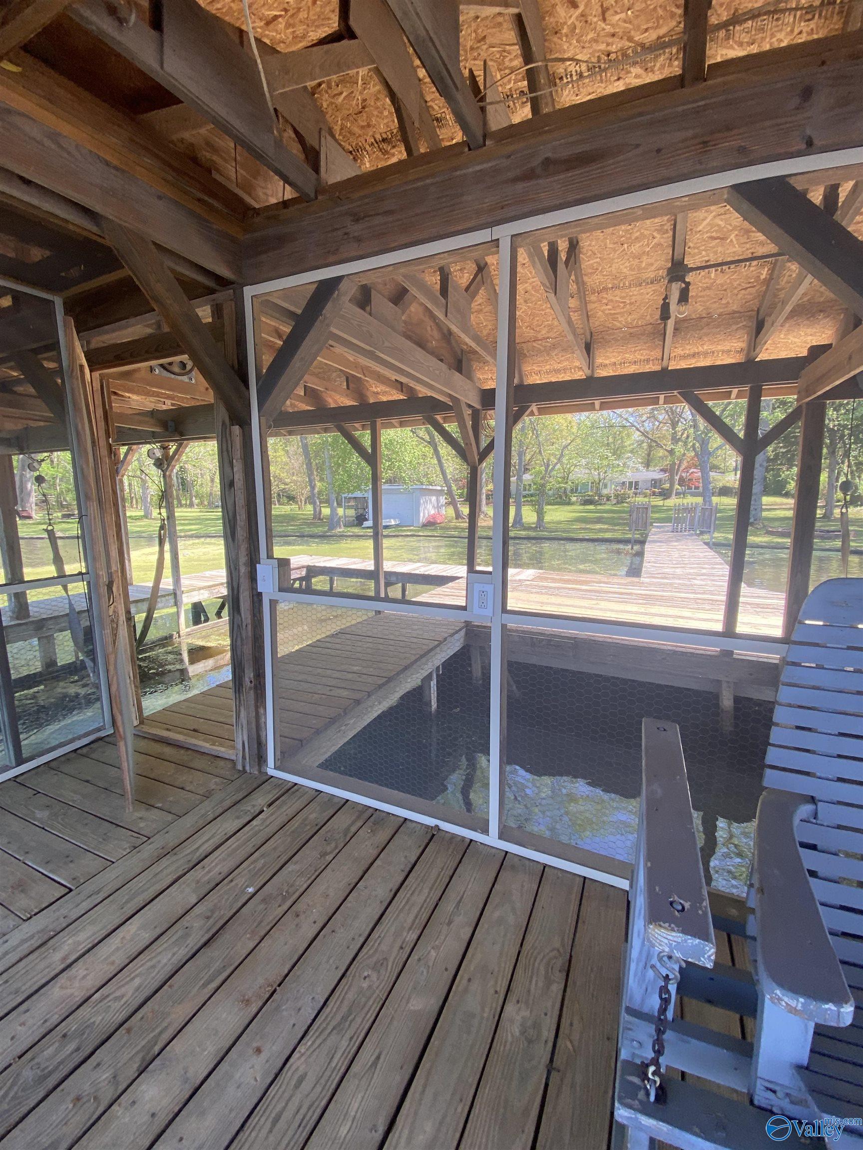 1702 Roseberry Drive, Scottsboro, Alabama image 17