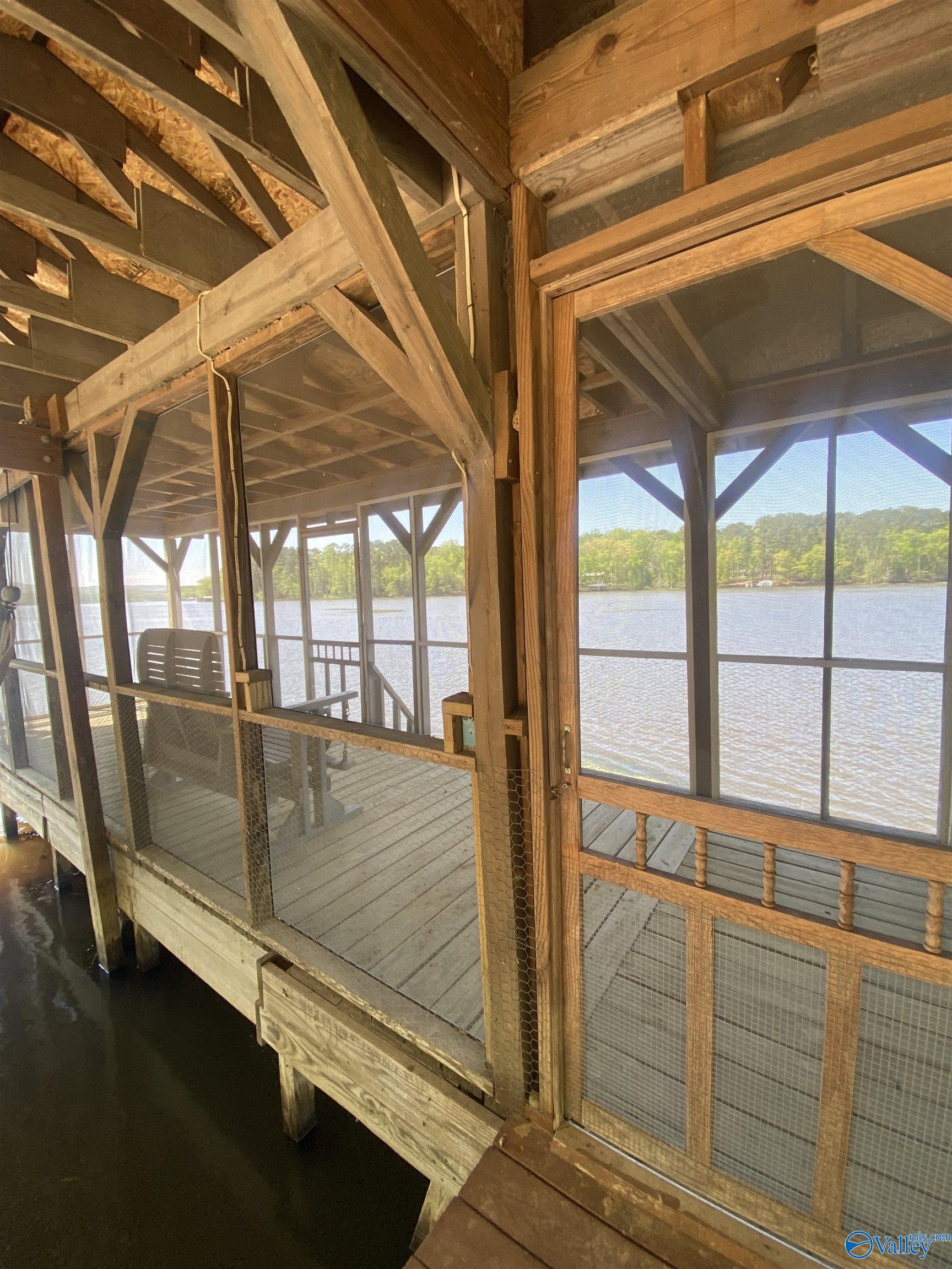 1702 Roseberry Drive, Scottsboro, Alabama image 16