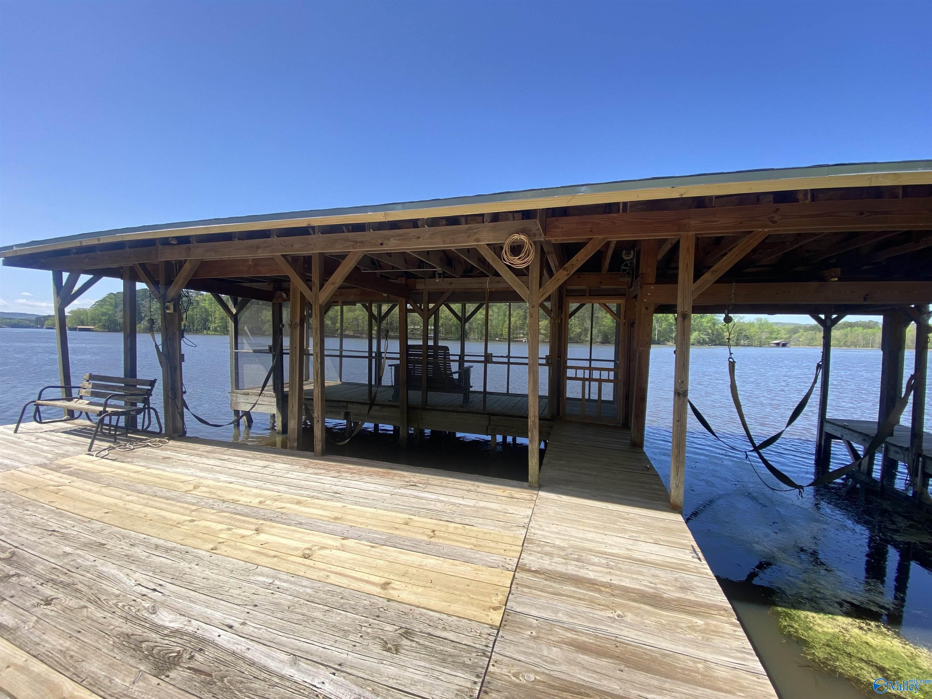 1702 Roseberry Drive, Scottsboro, Alabama image 18