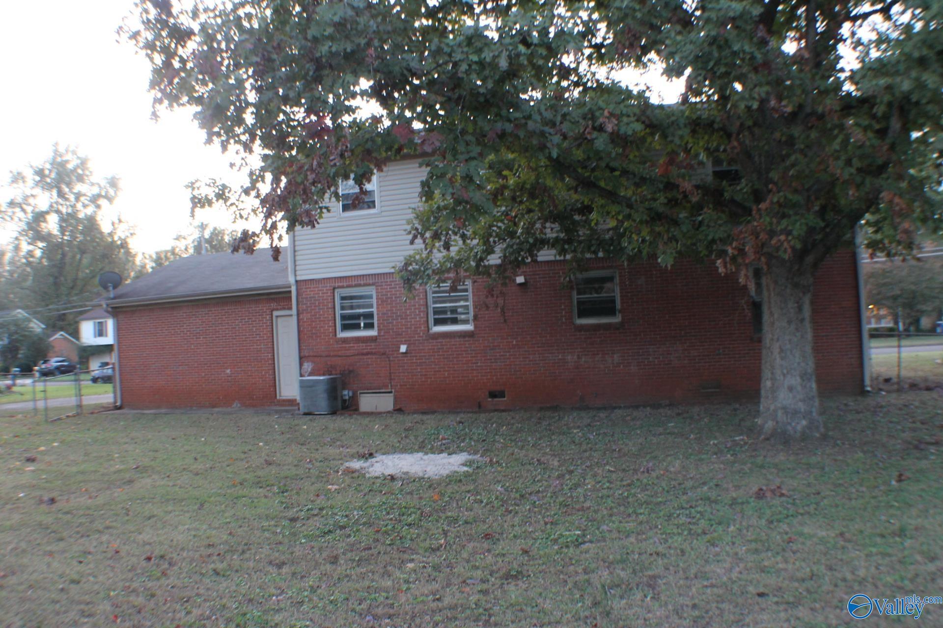 8013 Lauderdale Road, Huntsville, Alabama image 4