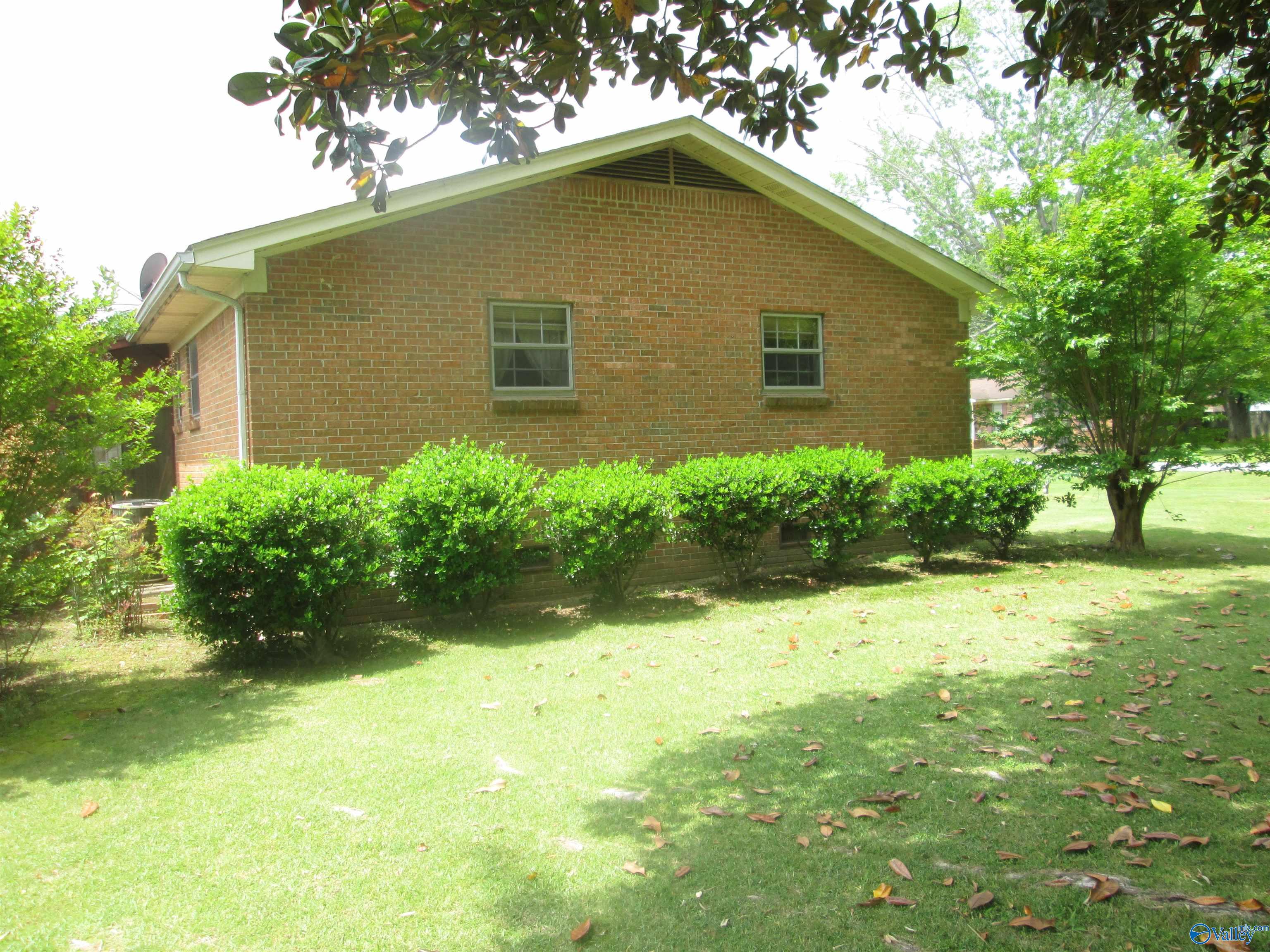 1500 Buchanan St, Athens, Alabama image 9