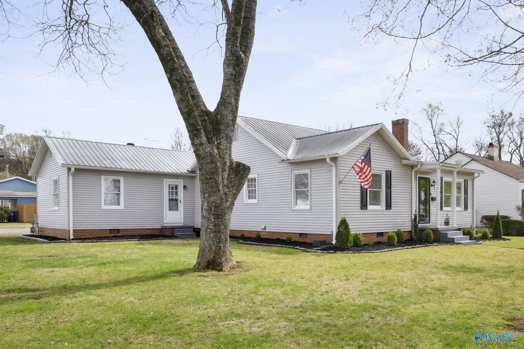 2601 La Grande Street, Huntsville, Alabama image 4