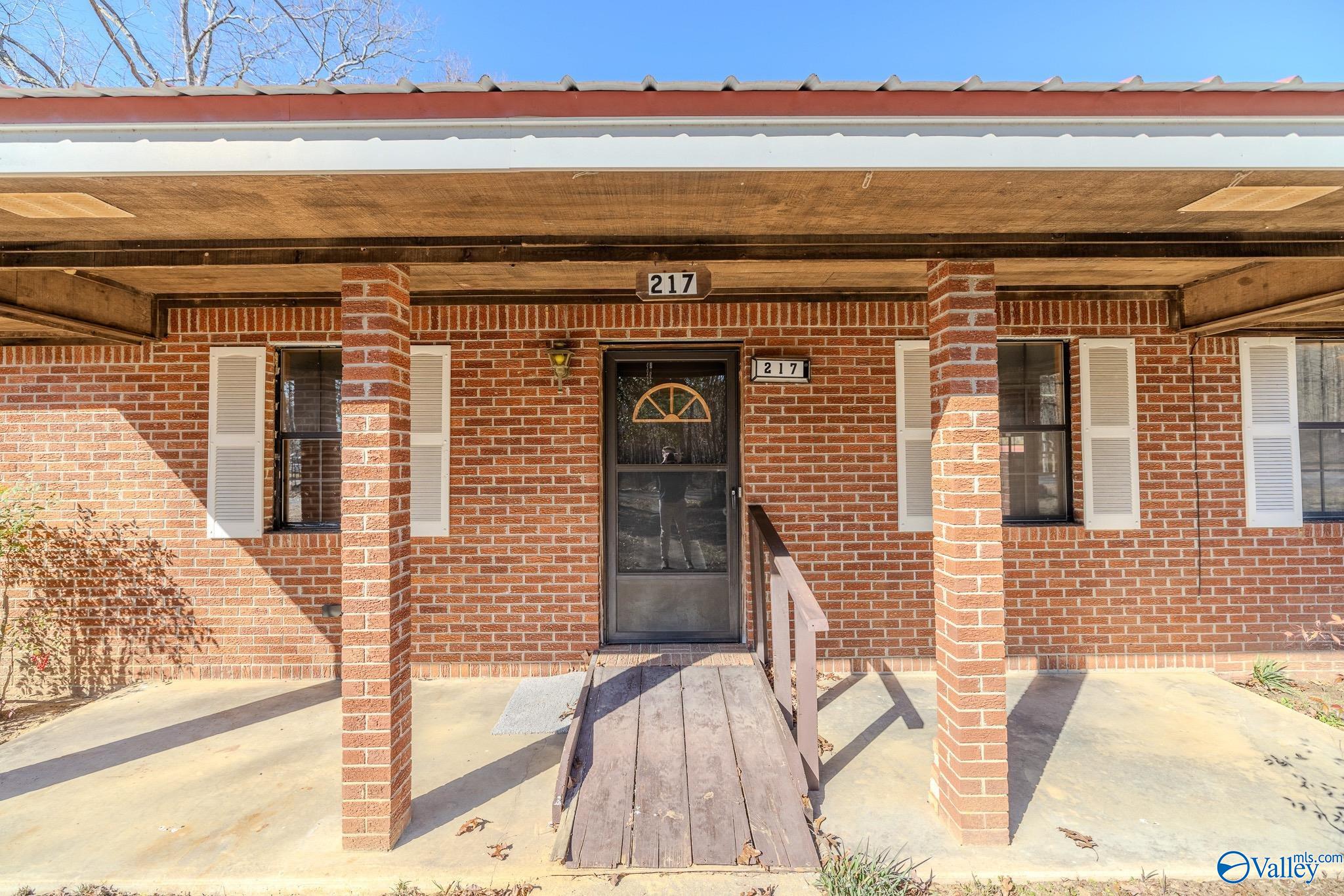 217 Colvin Circle, Hamilton, Alabama image 6
