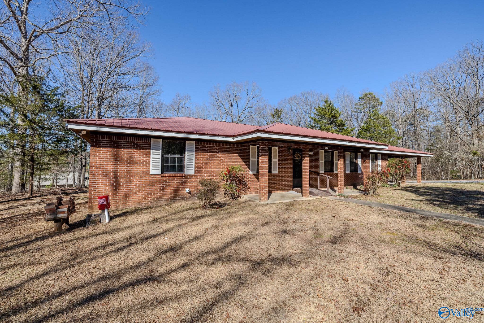 217 Colvin Circle, Hamilton, Alabama image 4
