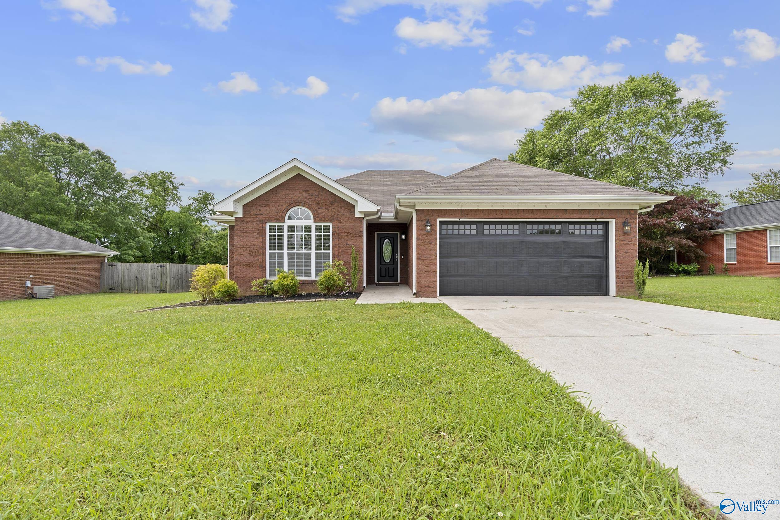 18181 Belmont Circle, Athens, Alabama image 1