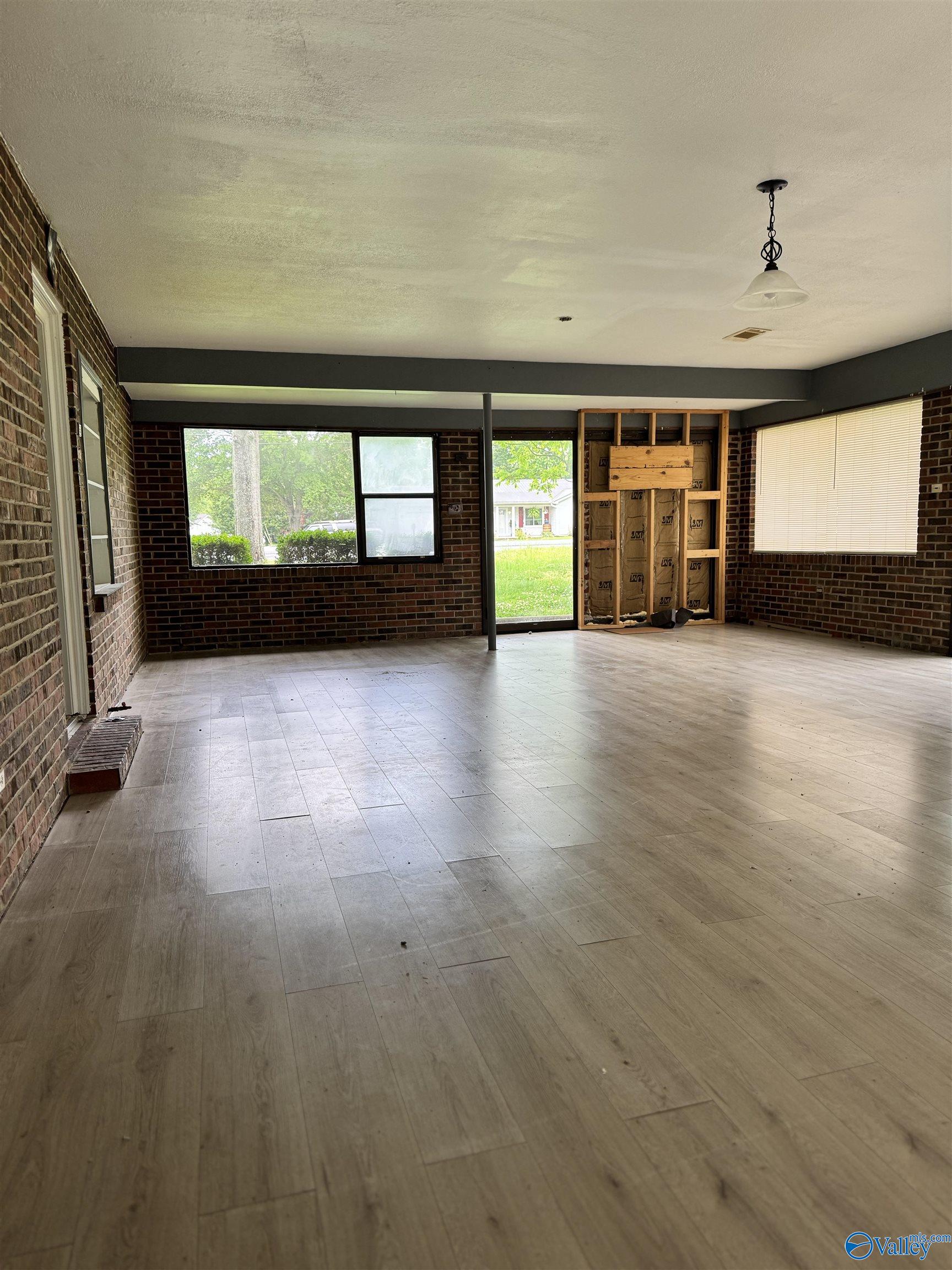 820 Nance Ford Road, Hartselle, Alabama image 4