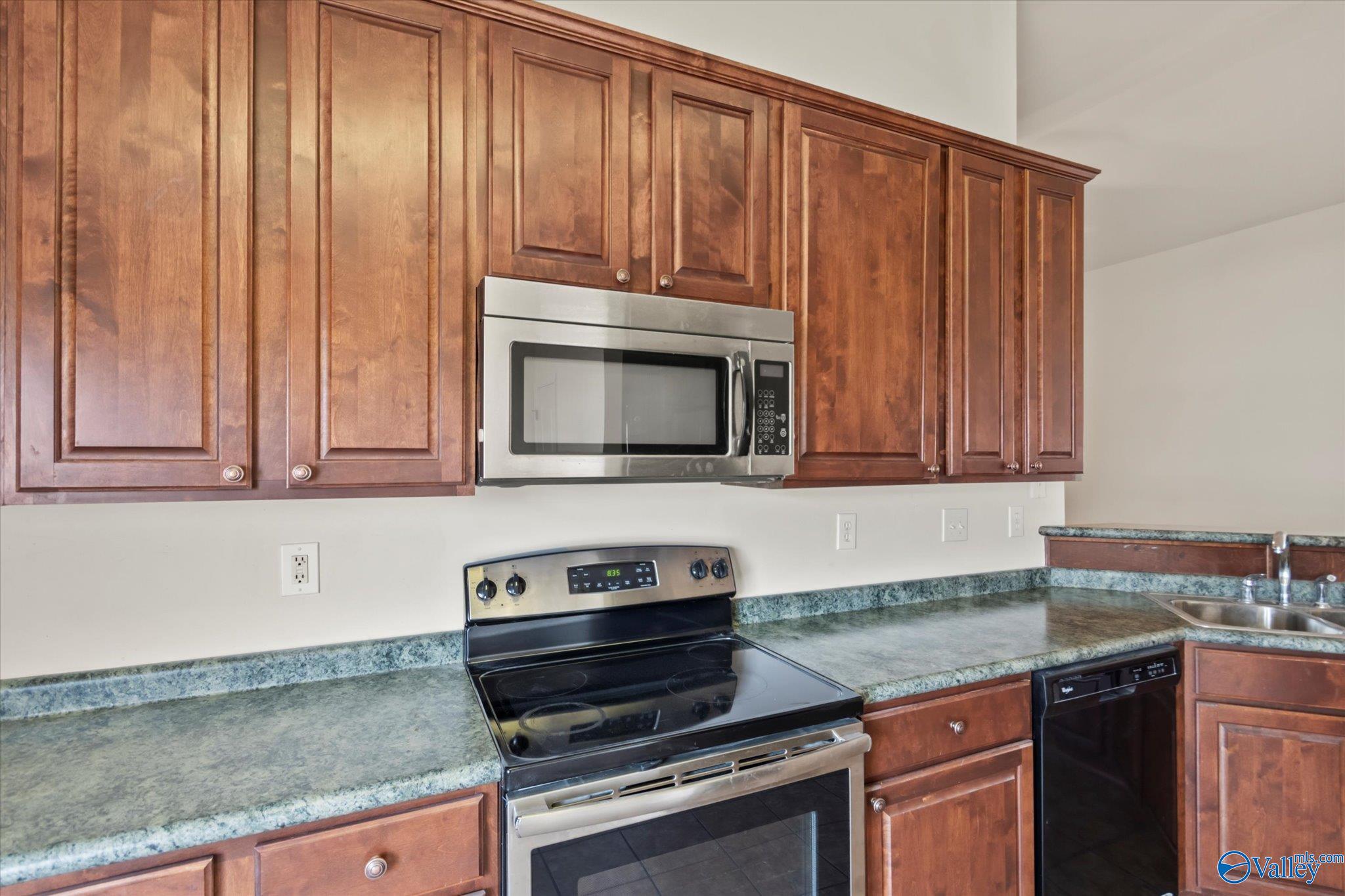288 Shadow Court, Huntsville, Alabama image 12