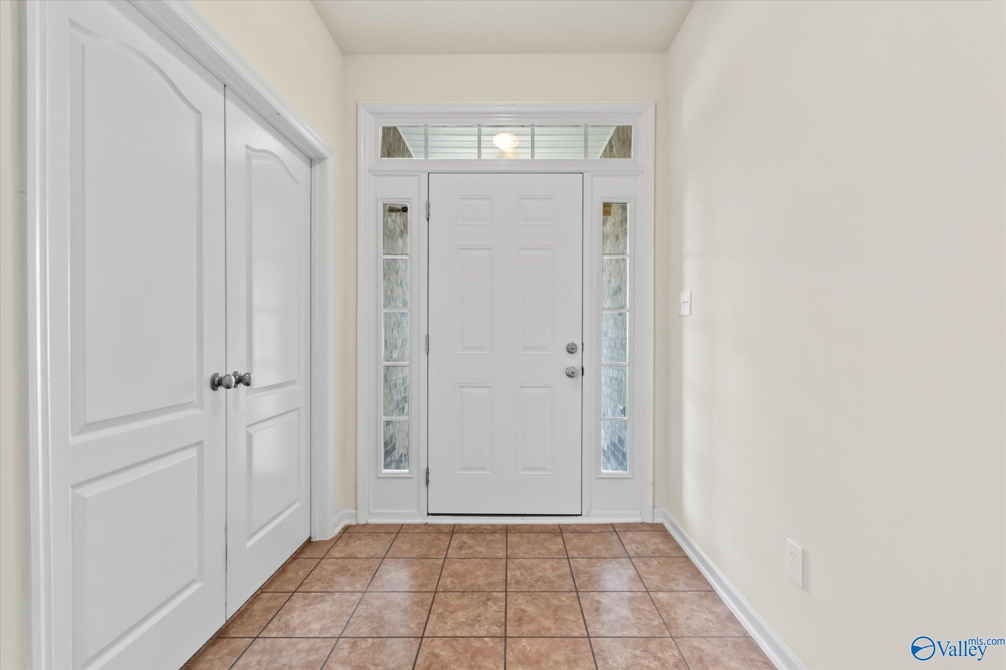 288 Shadow Court, Huntsville, Alabama image 5