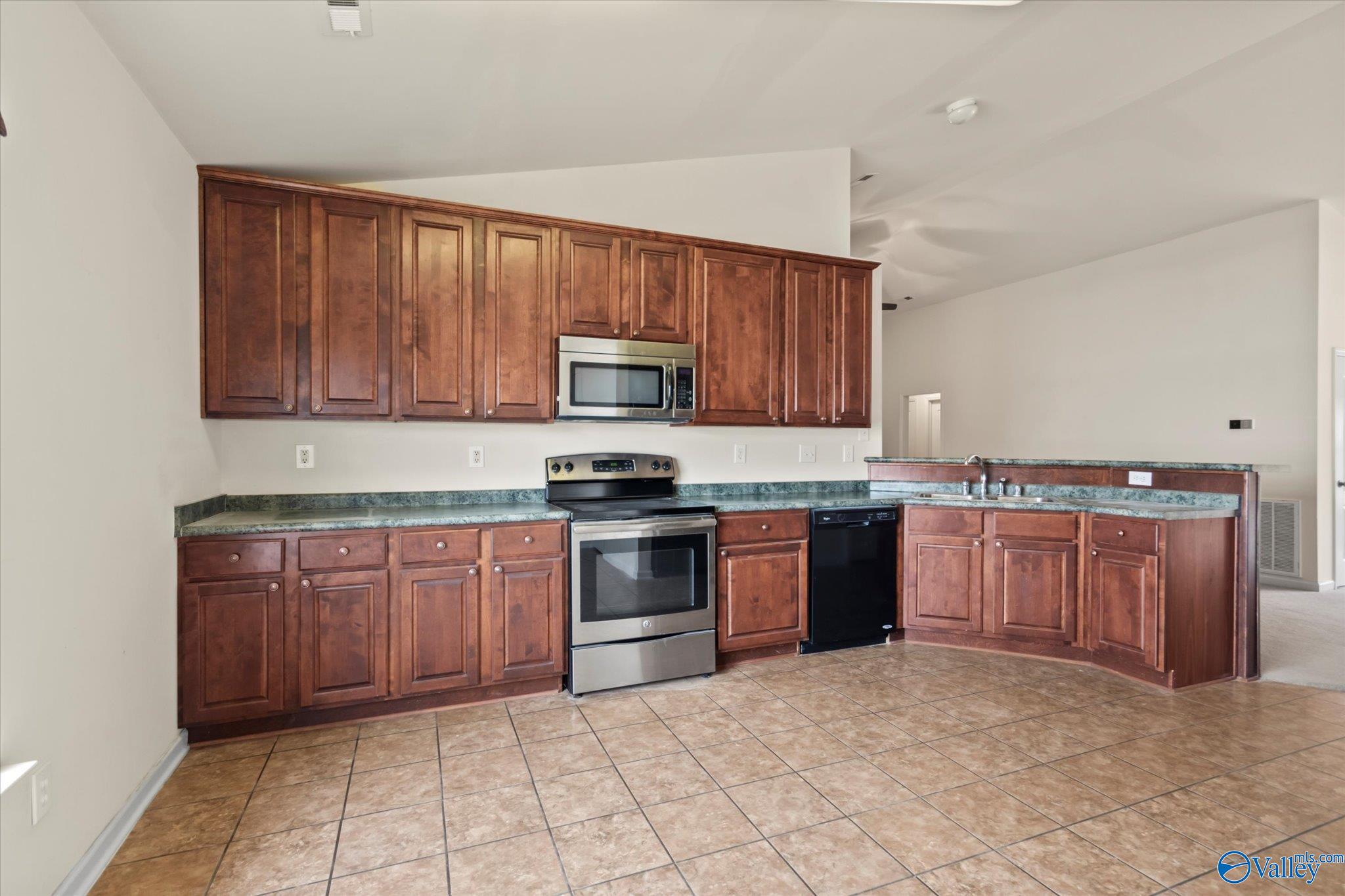 288 Shadow Court, Huntsville, Alabama image 11