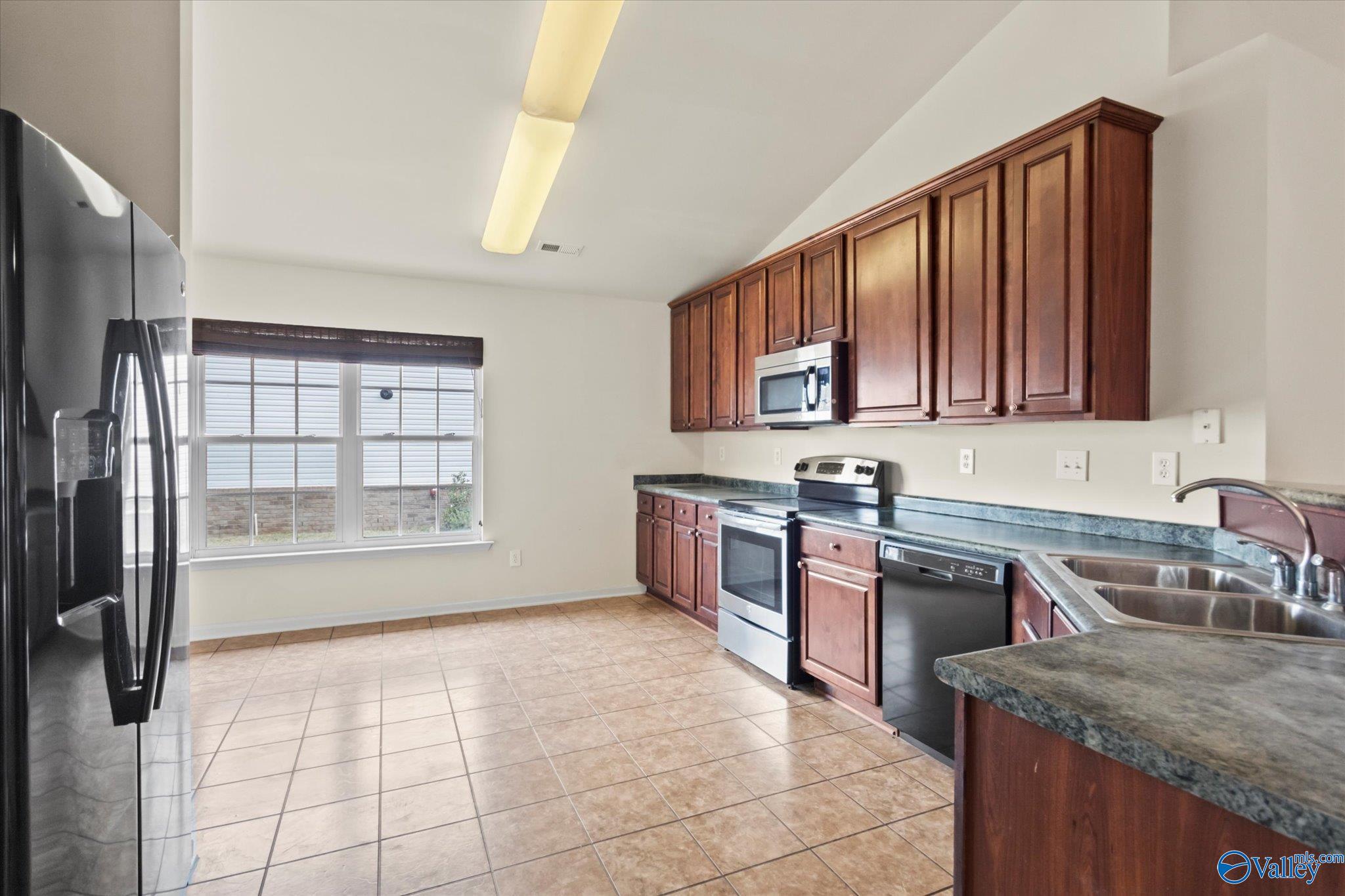 288 Shadow Court, Huntsville, Alabama image 9