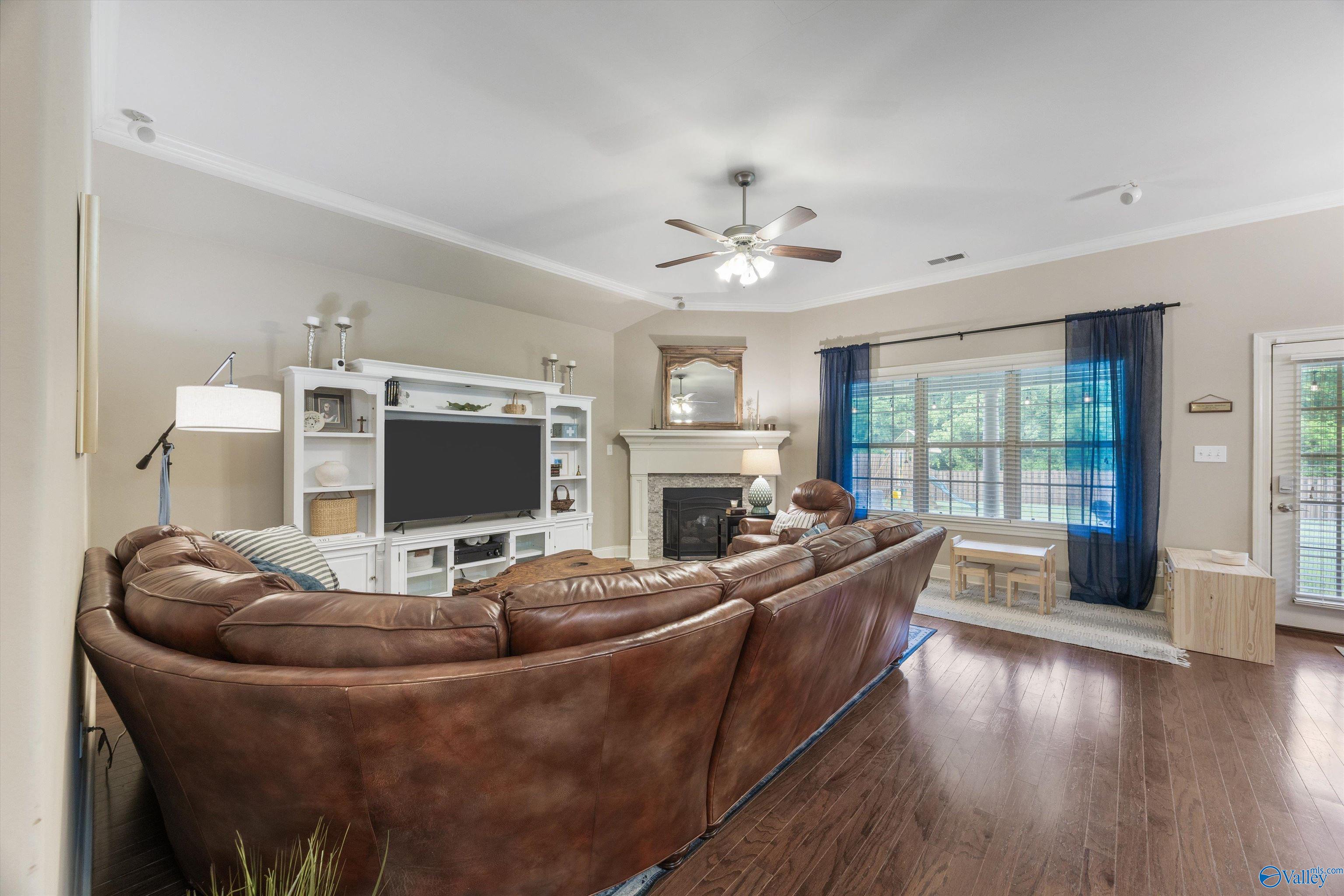 210 SW Wolf Creek Trail, Huntsville, Alabama image 3
