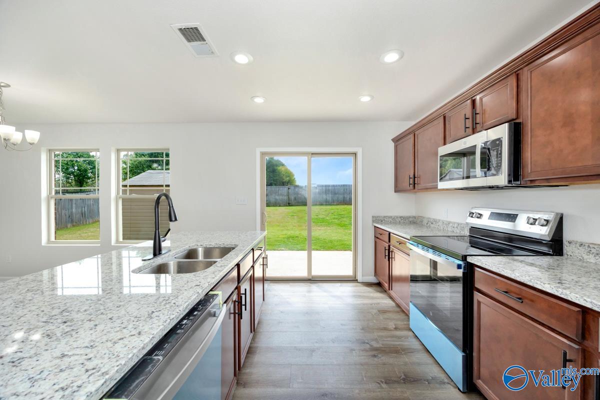29874 Abbeywood Lane, Harvest, Alabama image 10