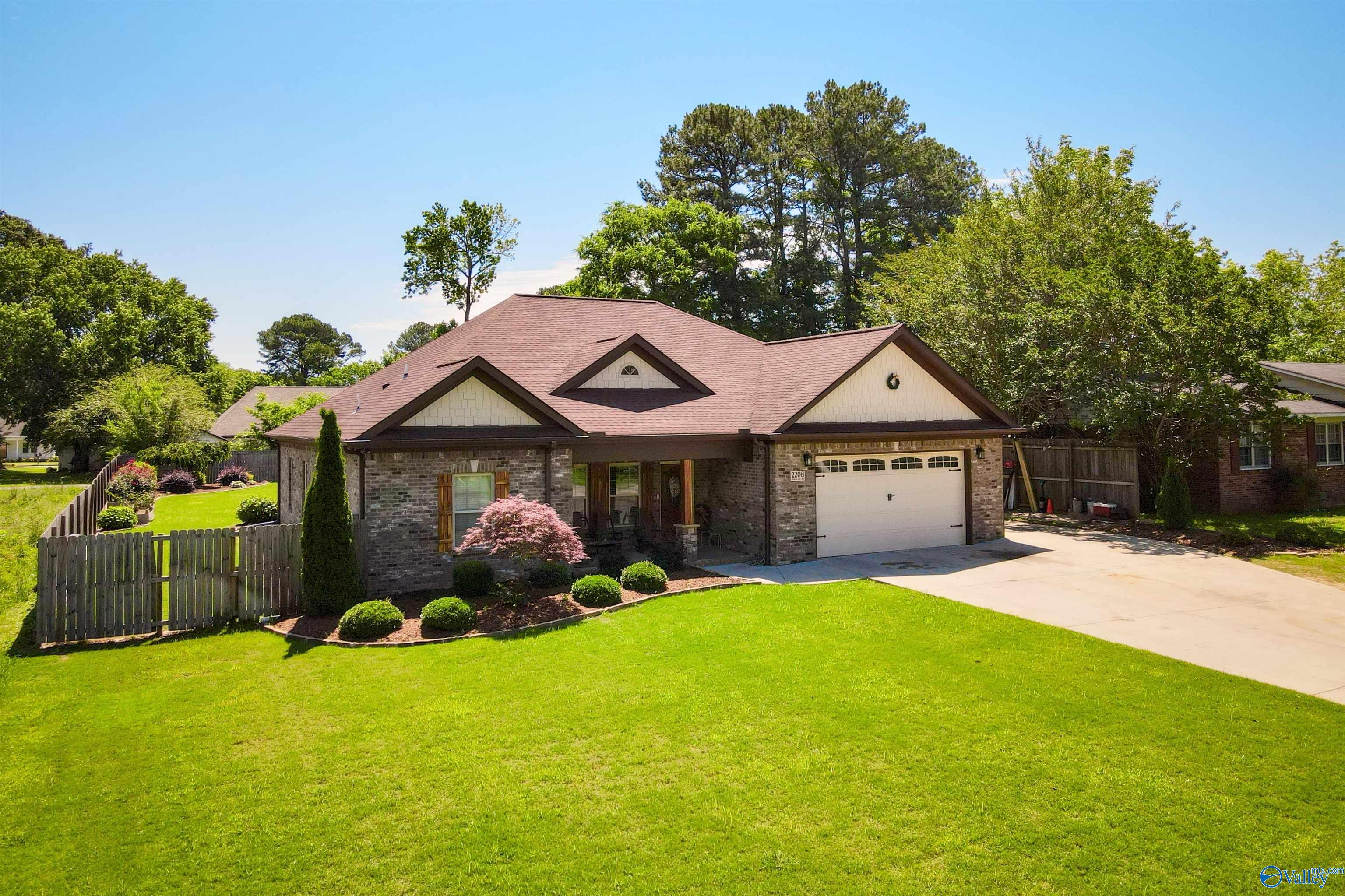 2208 Morgan Avenue, Decatur, Alabama image 2