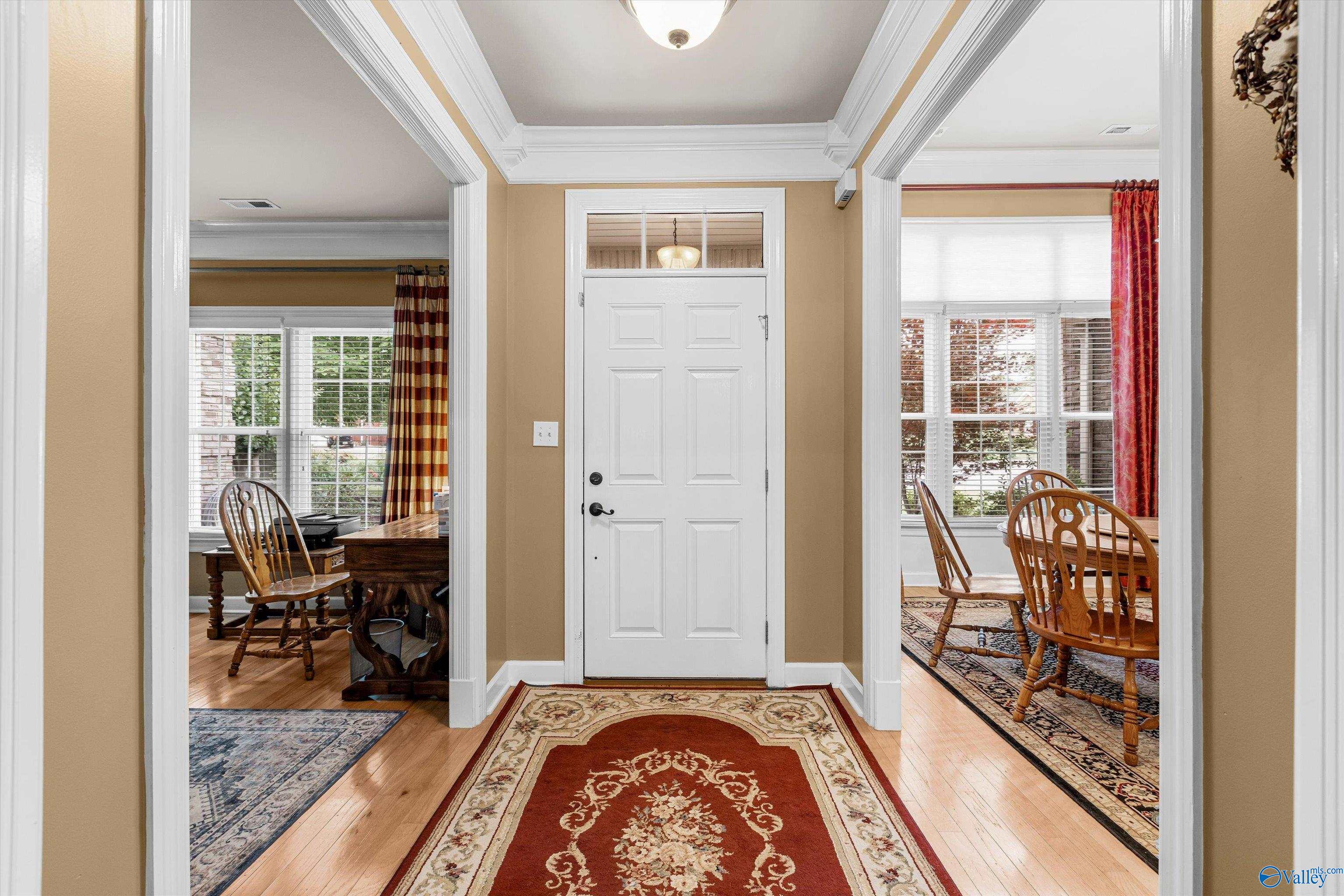 102 Langly Court