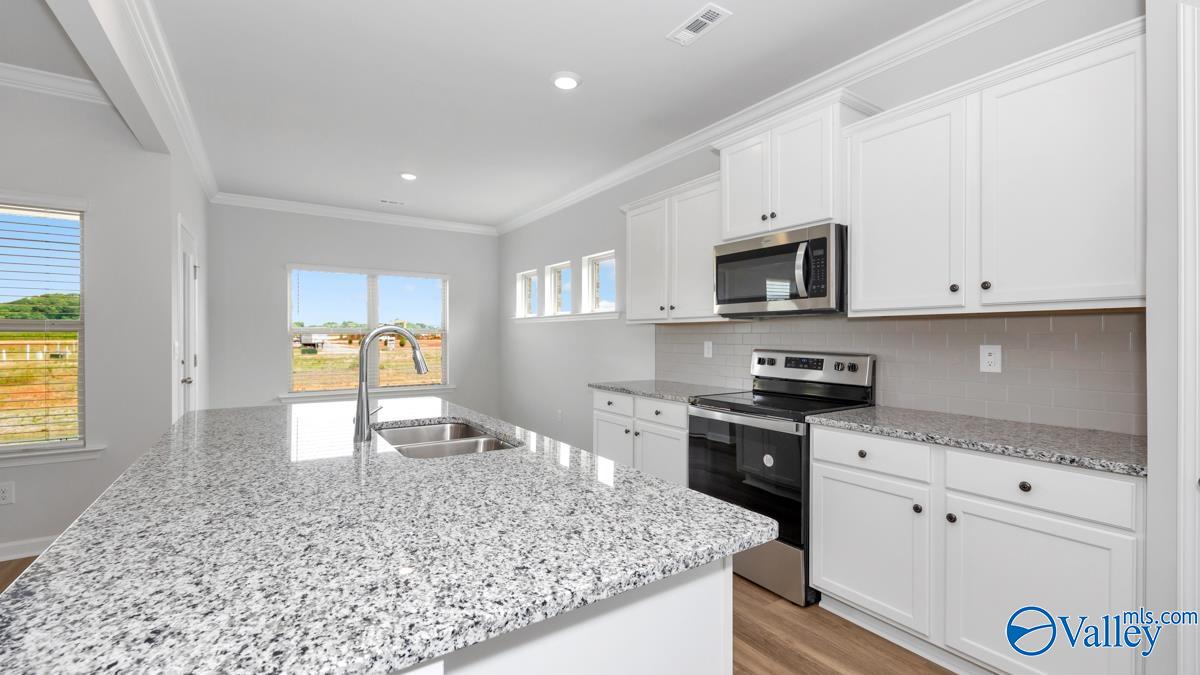535 E East River Landing Blvd SW