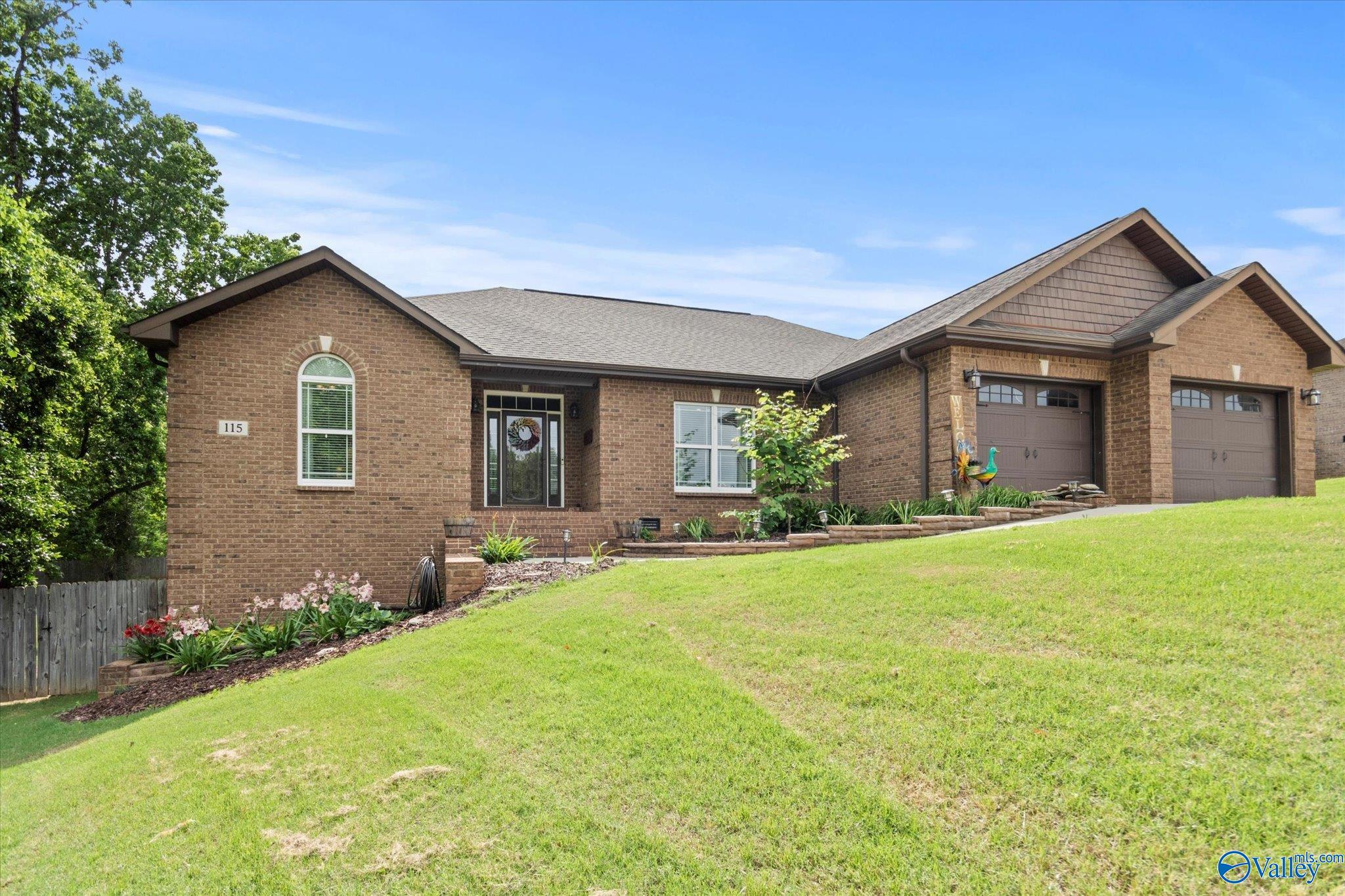 115 Grassy Bank Drive, New Market, Alabama image 47