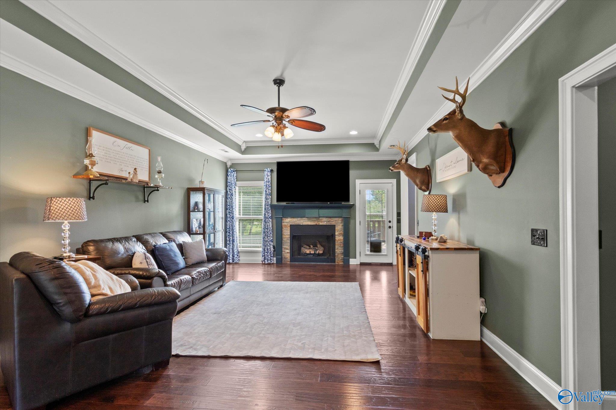 115 Grassy Bank Drive, New Market, Alabama image 6