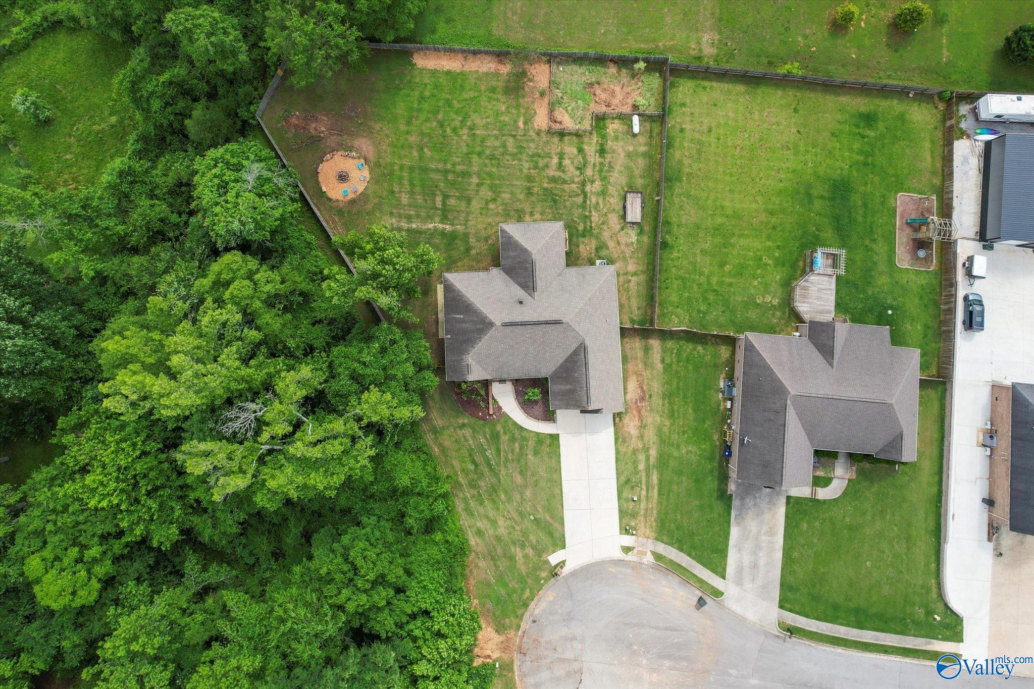 115 Grassy Bank Drive, New Market, Alabama image 45