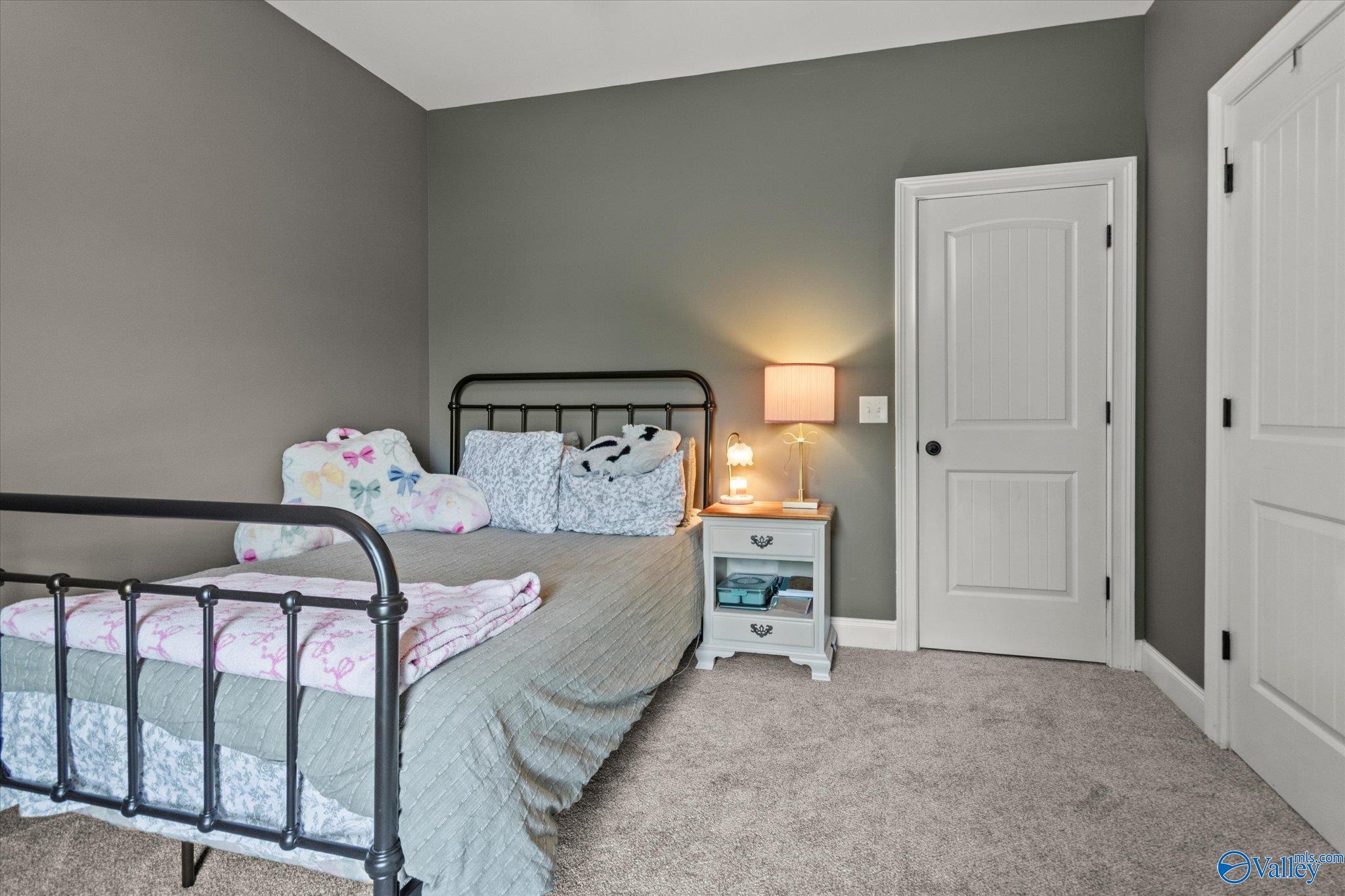 115 Grassy Bank Drive, New Market, Alabama image 24