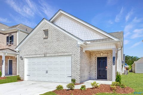 Homes For Sale - THE RYMAN Tanger Glen Trail<br/> Harvest, AL 35749