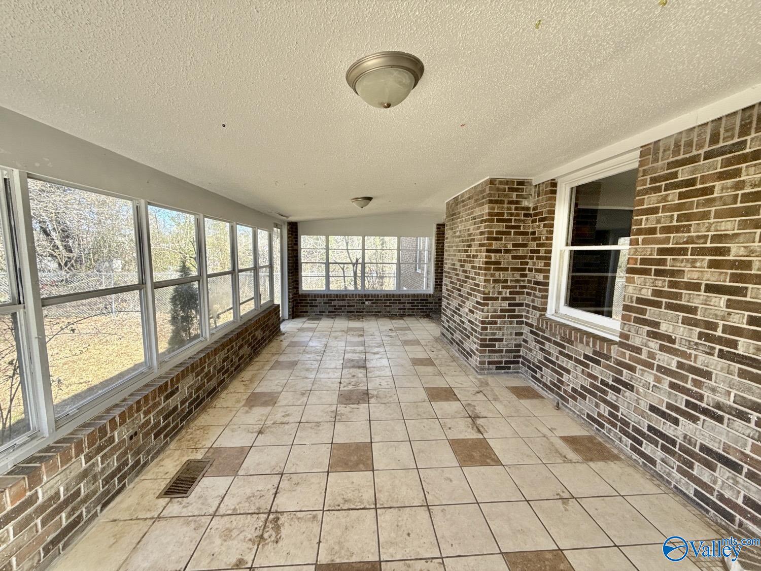 78 Vickie Lane, Albertville, Alabama image 11