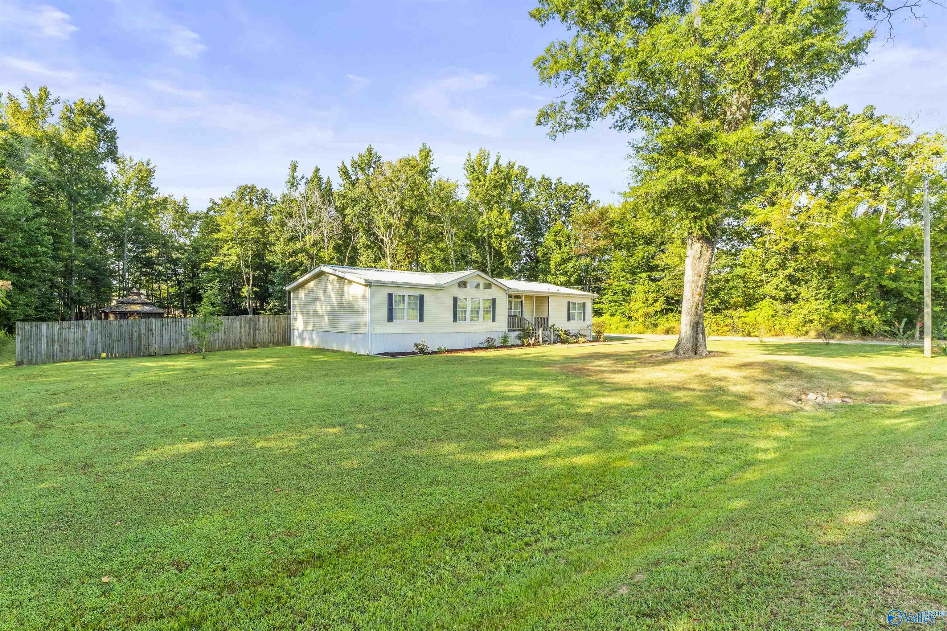 764 Rolan Gooch Road, Toney, Alabama image 5