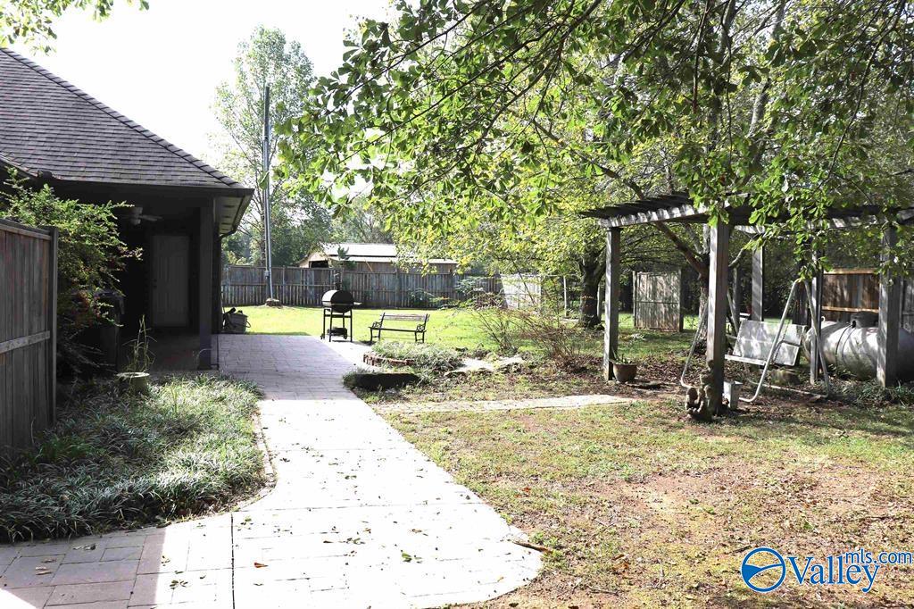 69 Gum Springs Cut Off, Hartselle, Alabama image 28