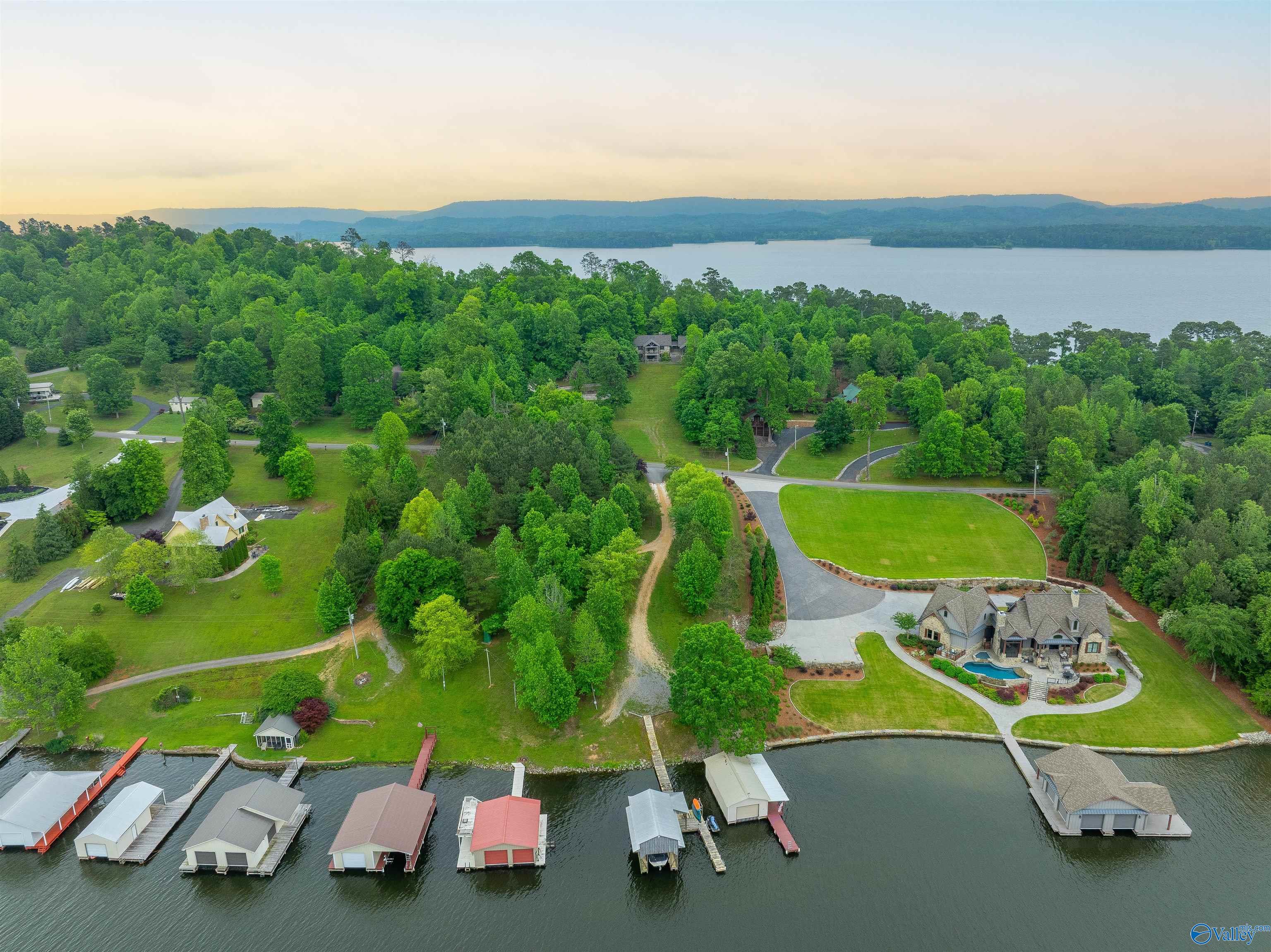 745 Preston Island Cir, Scottsboro, Alabama image 47