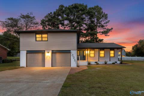 Homes For Sale - 10051 Torino Drive<br/> Huntsville, AL 35803