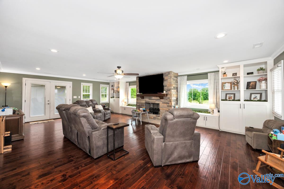 4050 Snake Road, Athens, Alabama image 13