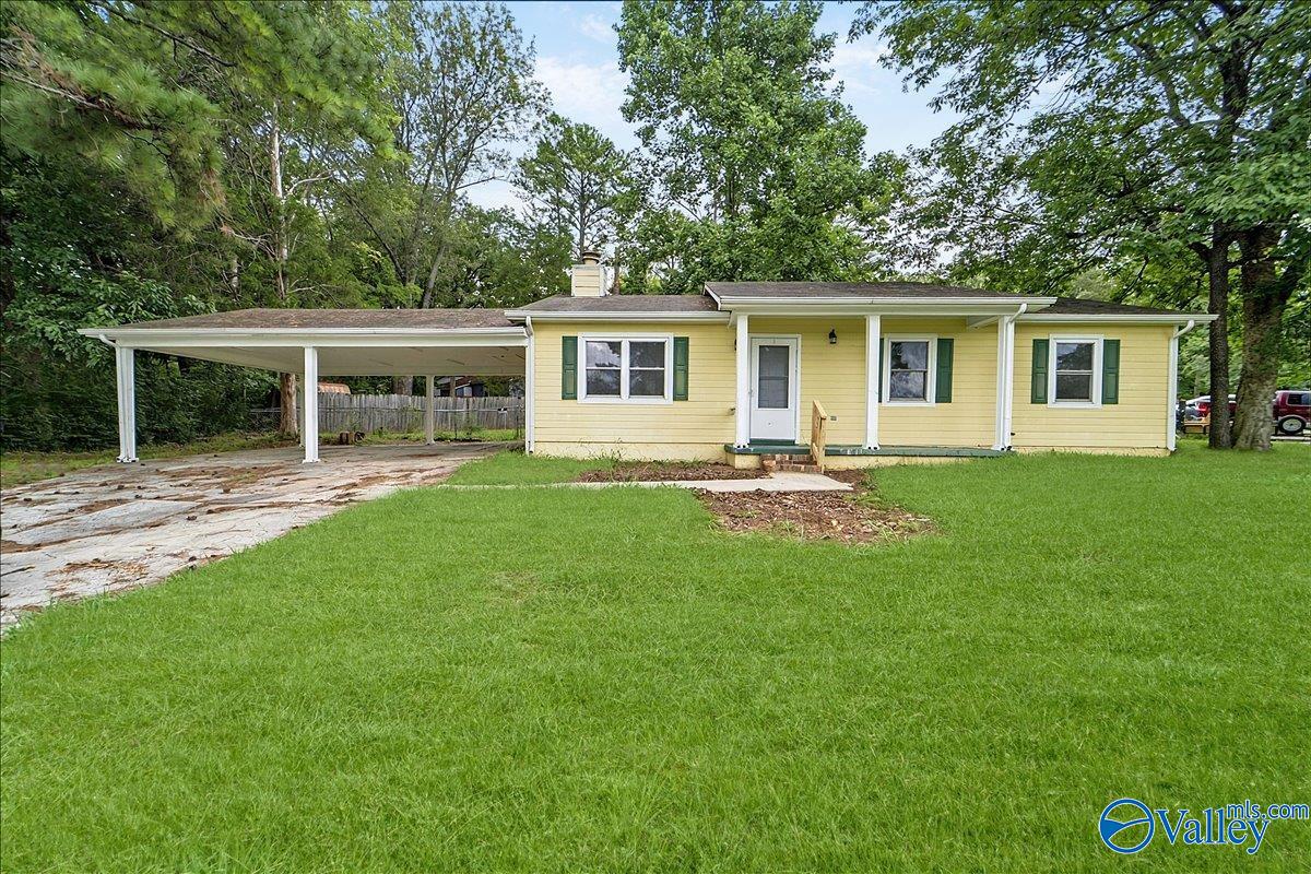 Photo 1 of 22 — 13847 Mariellen Road, Huntsville, AL 35803