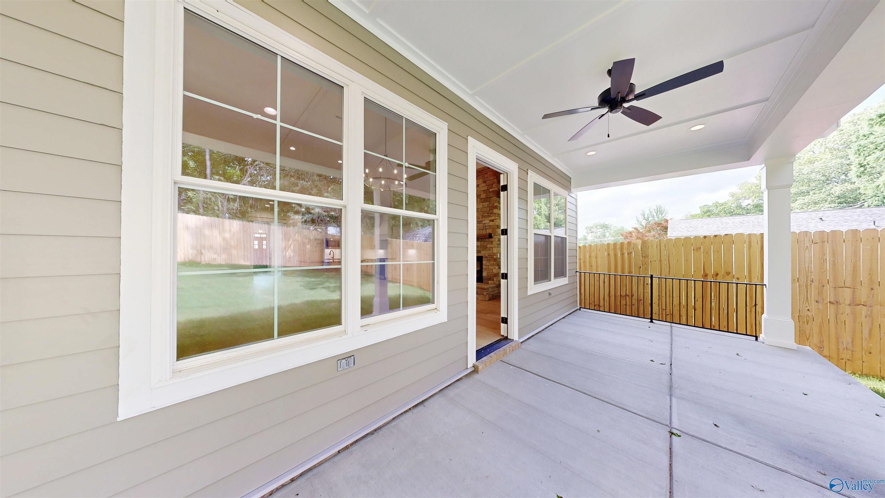 2703 Woodview Drive, Huntsville, Alabama image 44