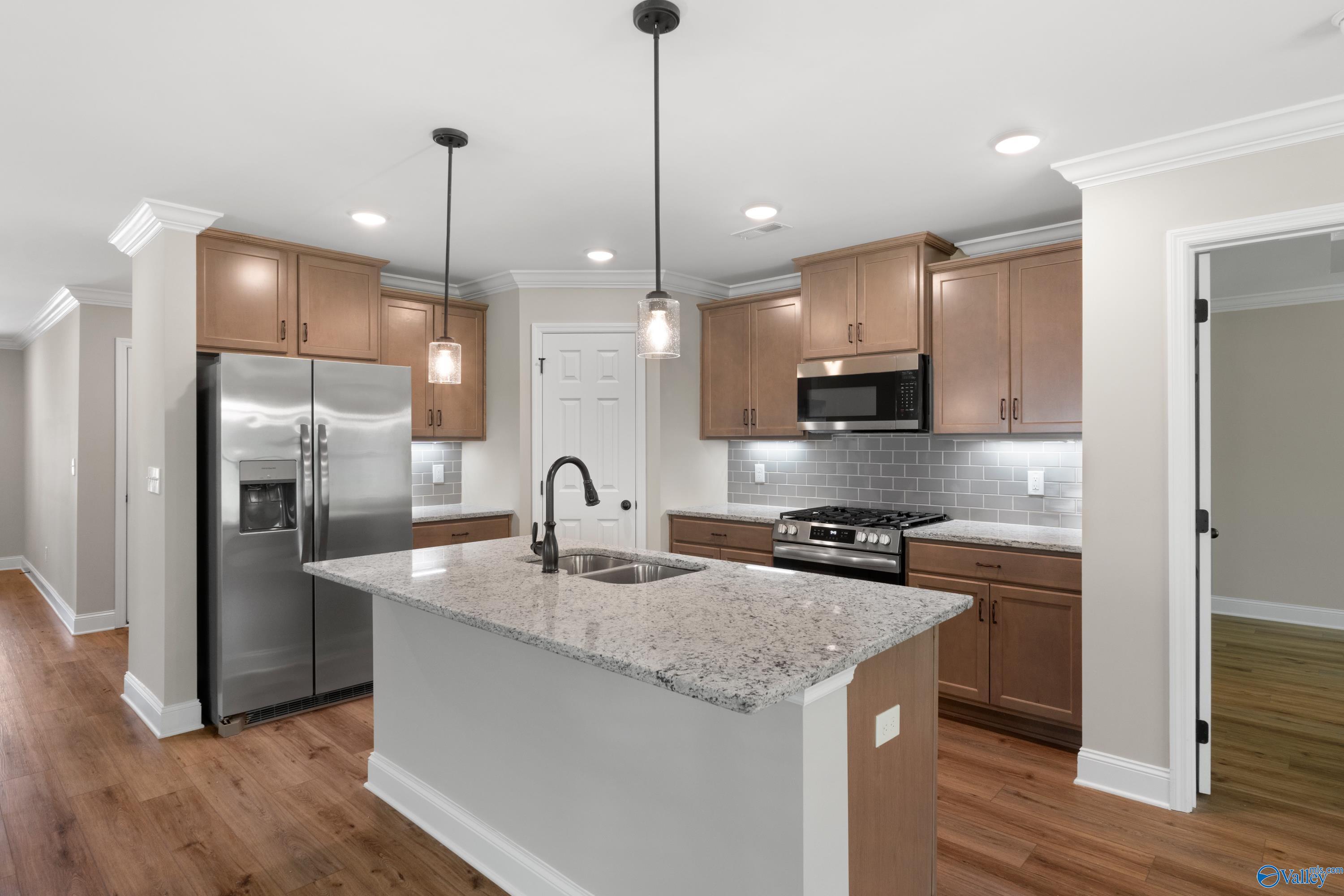 228 Gateway Trail, Arab, Alabama image 3