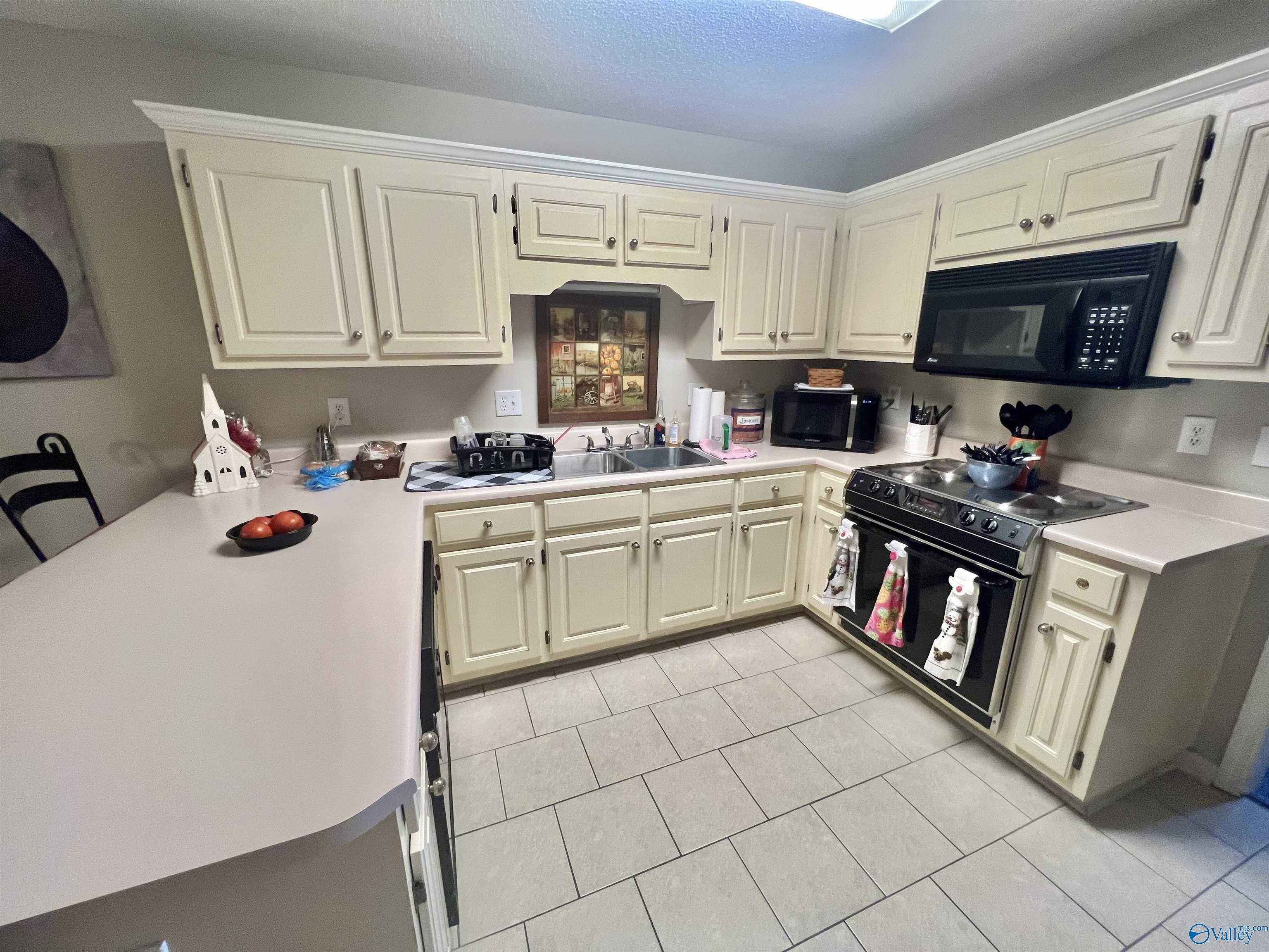 3217 Battlement Road, Decatur, Alabama image 2