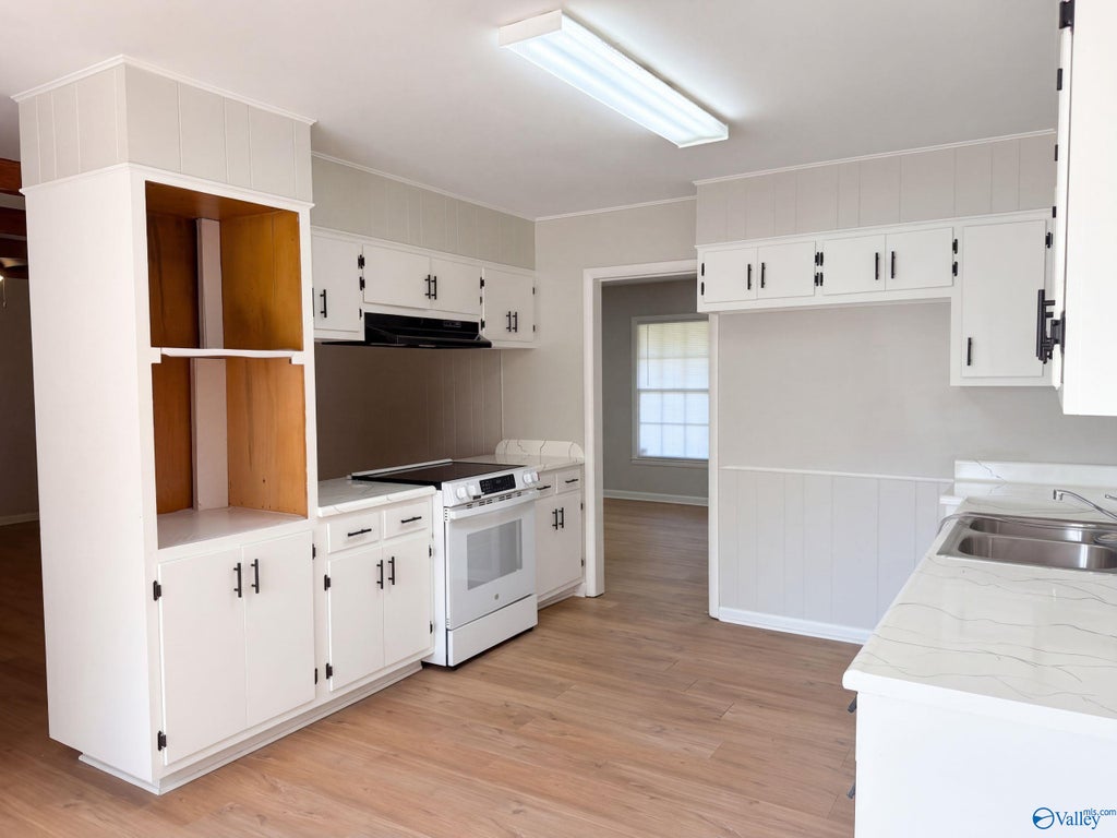 1210 Arbor Avenue, Decatur, AL 35601 | MLS 21931851 | Listing ...