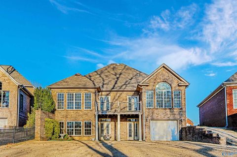 Homes For Sale - 23310 Piney Creek Drive<br/> Limestone County, Athens, AL 35613