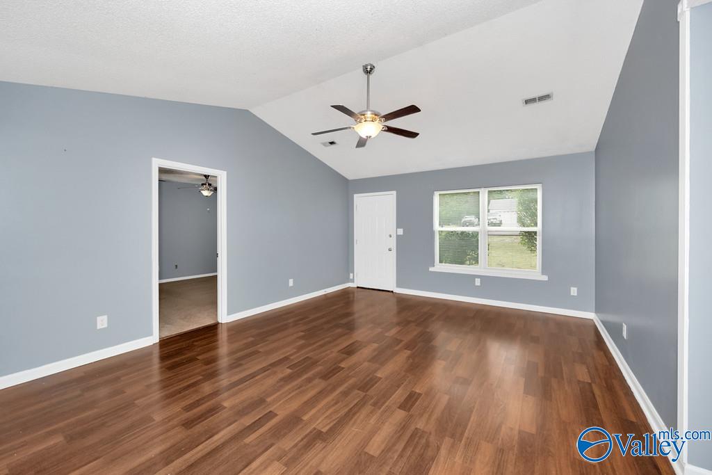 217 Buffalo Creek Drive, Toney, Alabama image 3