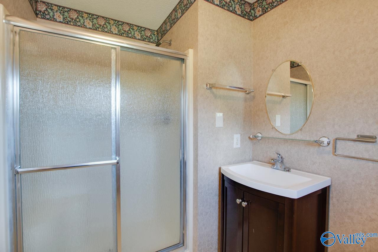 127 Castleton Drive, Harvest, Alabama image 31